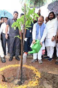 1722676155_051b41ff8d6c802f149d