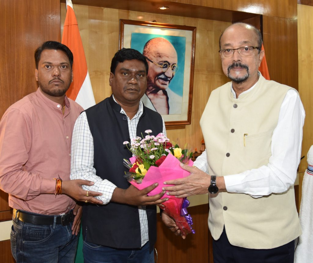 1731932281_c37f12f20f19cde0857c