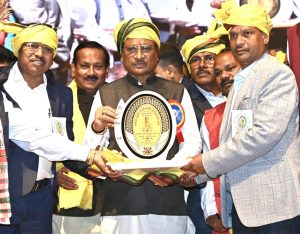 1732442796_c21ce32254c6a81fdf65