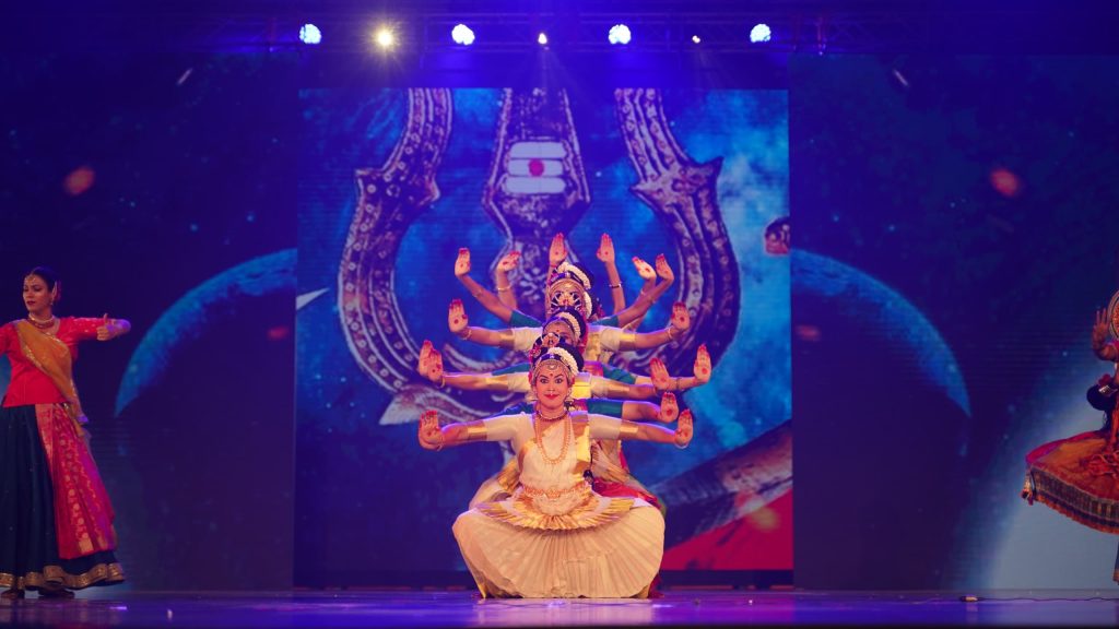 Inner-Bhopal020525083235
