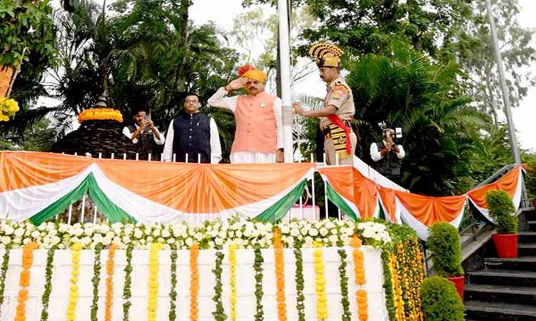 mp-cm-15-8-25-5284188