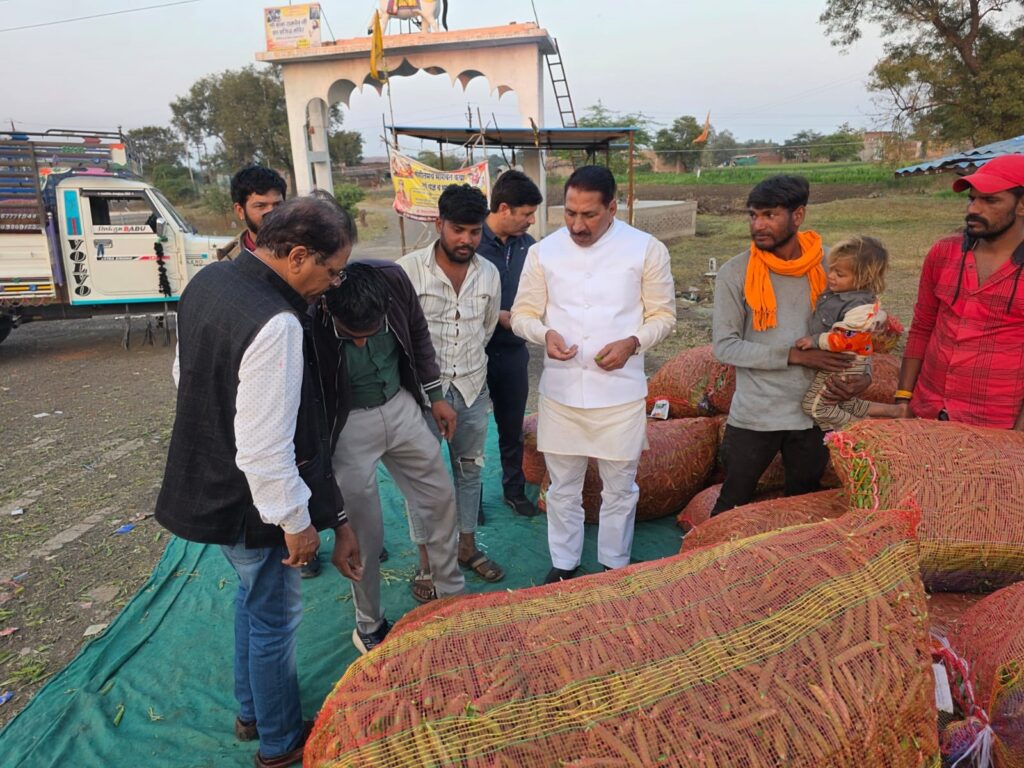 Inner-Bhopal281225070908