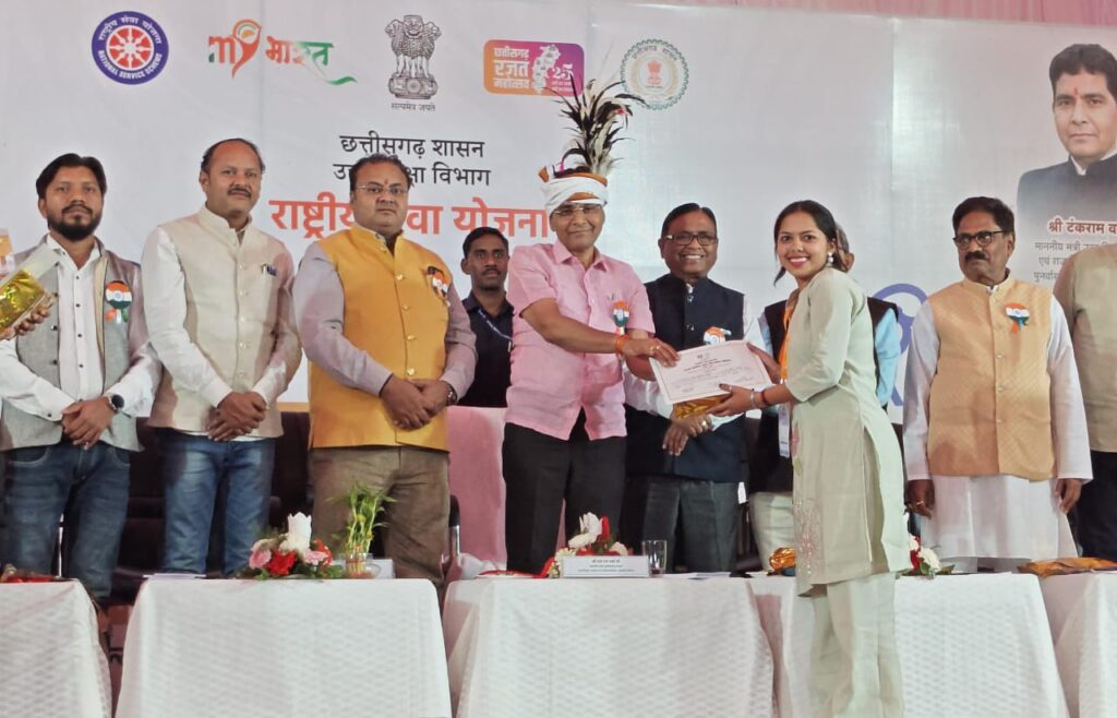 1769527268_80d90c75f3716141c21f