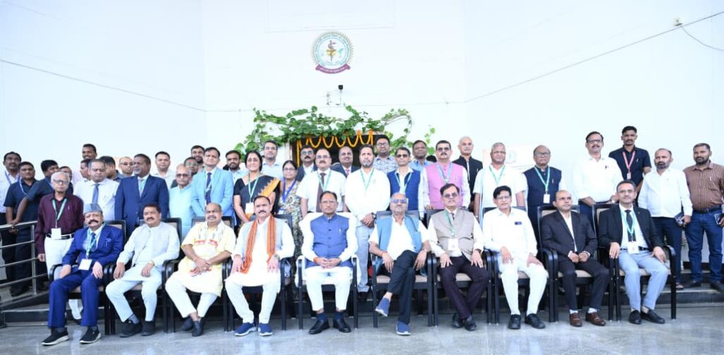 1775823393_b528d5ee67a2237a4af6