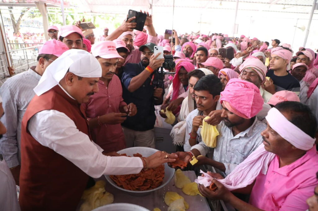 Inner-Bhopal150526024957